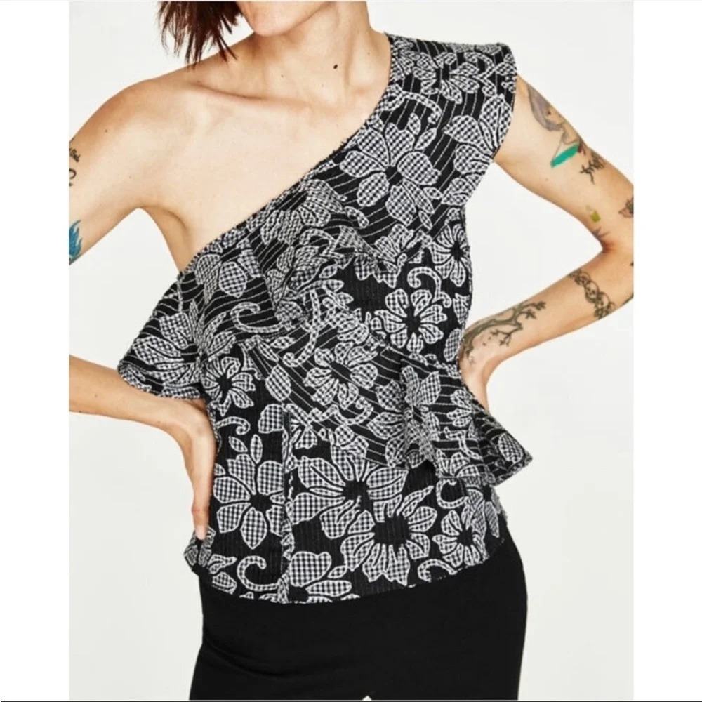 NWT Zara Floral Textured One Shoulder Ruffle Blouse